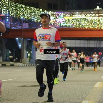 Runner Photo 4958300