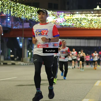 Runner Photo 4958307