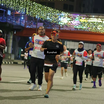 Runner Photo 4958312