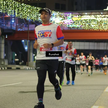 Runner Photo 4958317