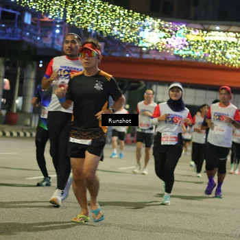 Runner Photo 4958321
