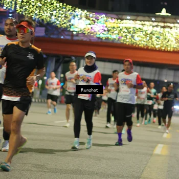 Runner Photo 4958323