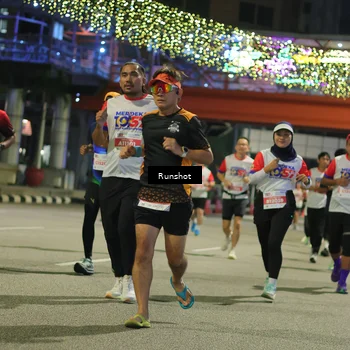 Runner Photo 4958328