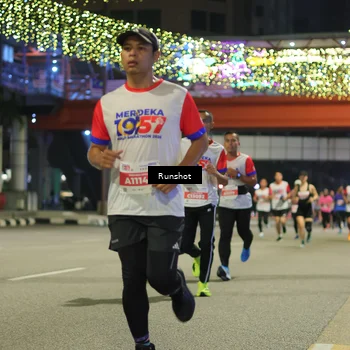 Runner Photo 4958329