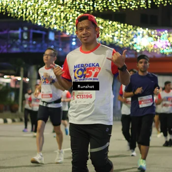 Runner Photo 4958345