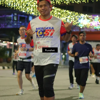 Runner Photo 4958347