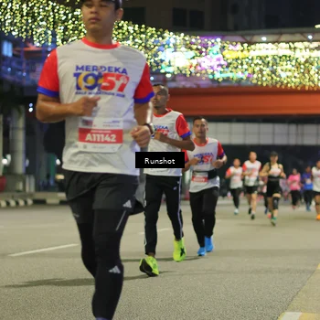 Runner Photo 4958357