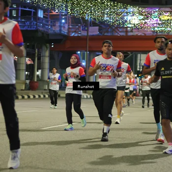 Runner Photo 4958369