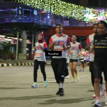 Runner Photo 4958378