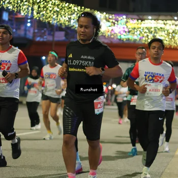 Runner Photo 4958393