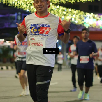 Runner Photo 4958401