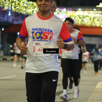 Runner Photo 4958402