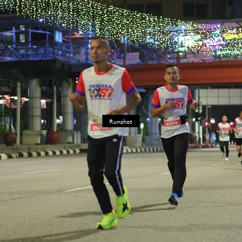 Runner Photo 4958431