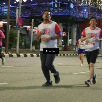 Runner Photo 4958492
