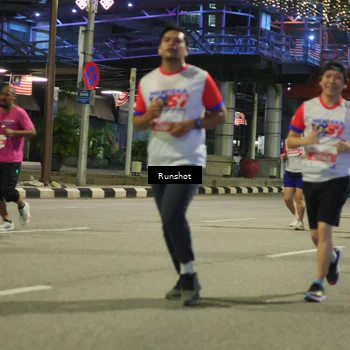Runner Photo 4958493