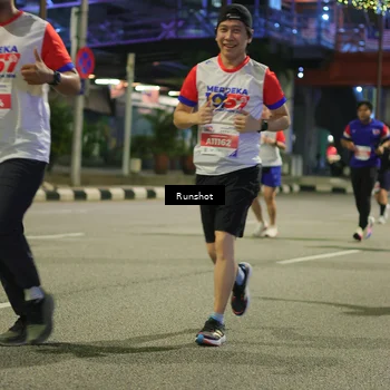 Runner Photo 4958515