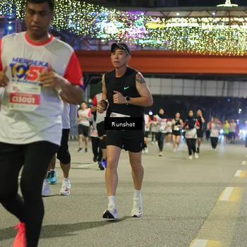 Runner Photo 4958534