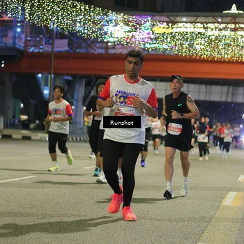 Runner Photo 4958538