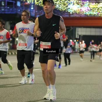 Runner Photo 4958543