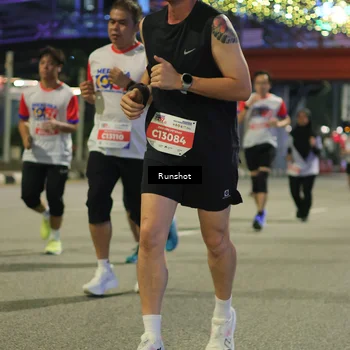 Runner Photo 4958545