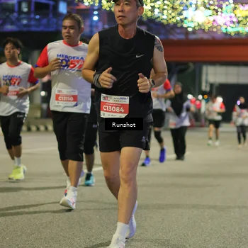 Runner Photo 4958548