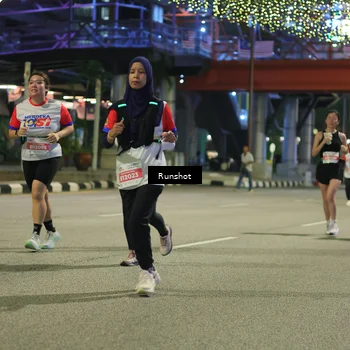 Runner Photo 4958599