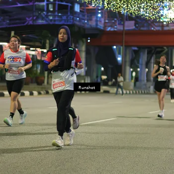 Runner Photo 4958611