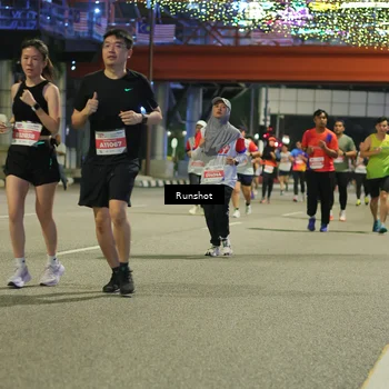 Runner Photo 4958624