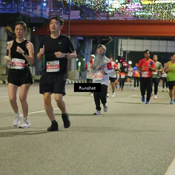 Runner Photo 4958626