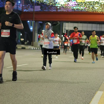 Runner Photo 4958672