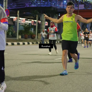 Runner Photo 4958674