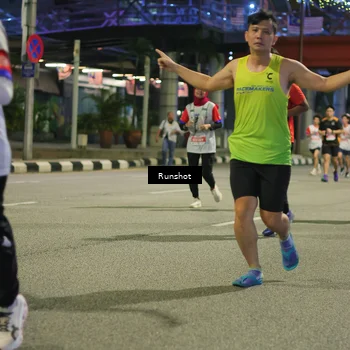 Runner Photo 4958685