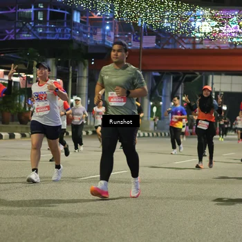 Runner Photo 4958696