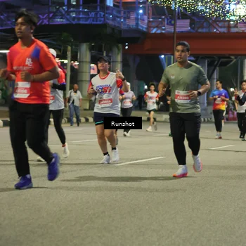 Runner Photo 4958701