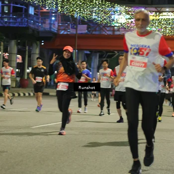 Runner Photo 4958715