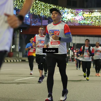 Runner Photo 4958734