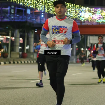Runner Photo 4958738