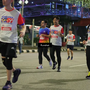 Runner Photo 4958768