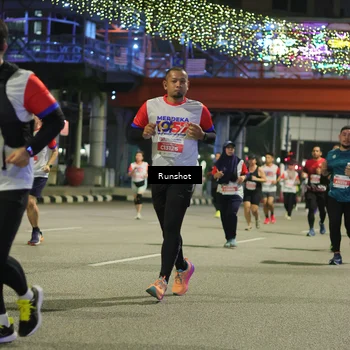Runner Photo 4958771