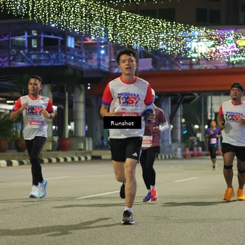Runner Photo 4958775