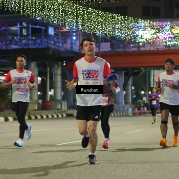 Runner Photo 4958787