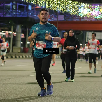Runner Photo 4958811