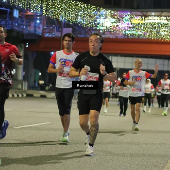 Runner Photo 4958833