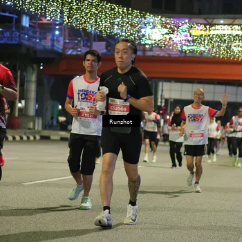 Runner Photo 4958835