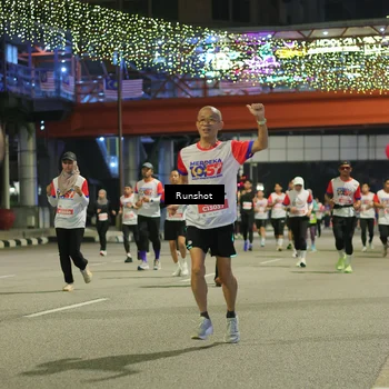 Runner Photo 4958850