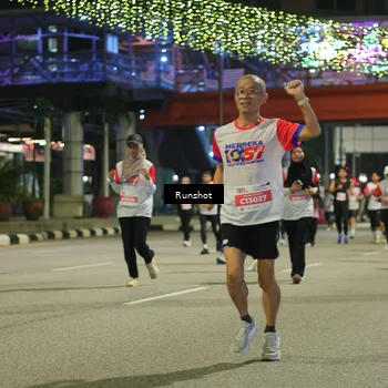 Runner Photo 4958855