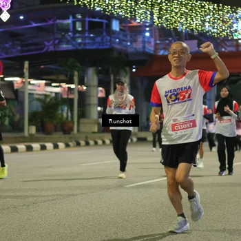 Runner Photo 4958863