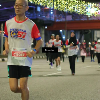 Runner Photo 4958873