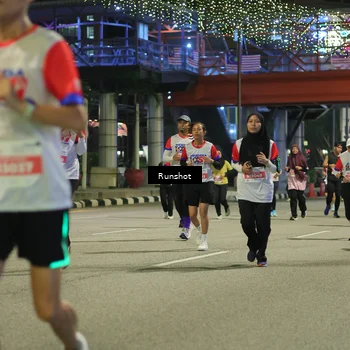 Runner Photo 4958875
