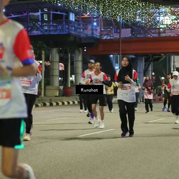 Runner Photo 4958876